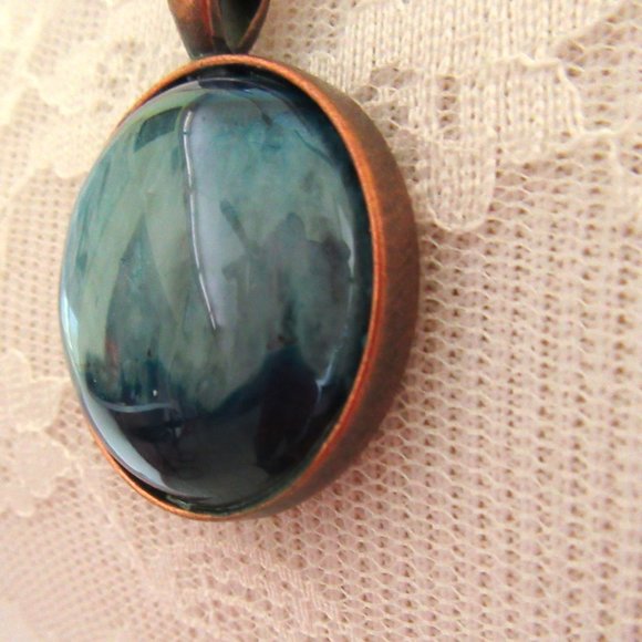 Blue agate pendant necklace in copper setting -inspirational -new hand assembled - Picture 5 of 9